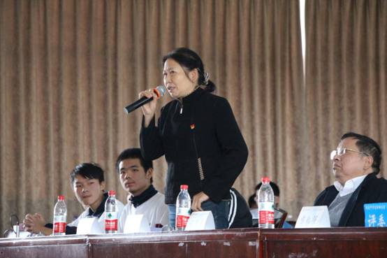 说明: C:\Documents and Settings\Administrator\桌面\辩论赛\IMG_7023.JPG