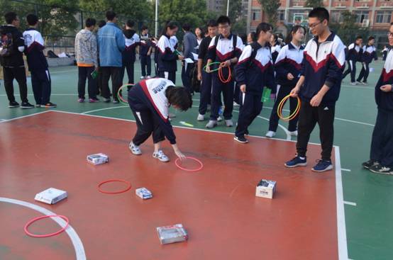 说明: C:\Documents and Settings\Administrator\桌面\趣味运动会\_DSC4042.JPG