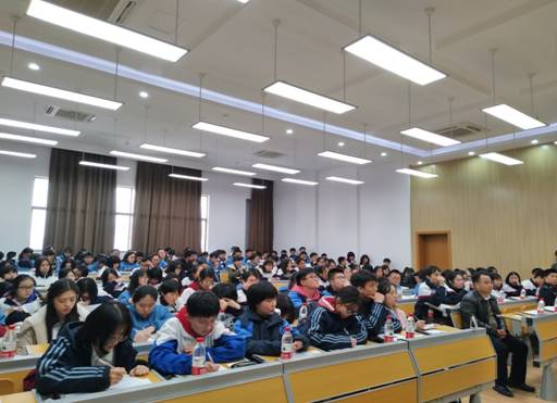 说明: D:\Program Files\Tencent\QQ\Users\794289040\FileRecv\MobileFile\IMG_20171206_135844.jpg