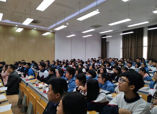 说明: D:\Program Files\Tencent\QQ\Users\794289040\FileRecv\MobileFile\IMG_20171206_133131.jpg