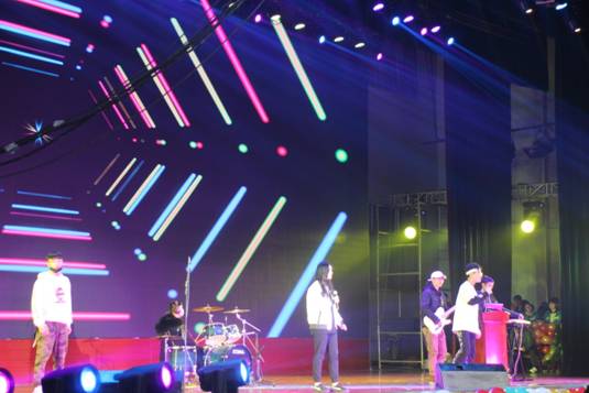 说明: C:\Documents and Settings\Administrator\桌面\2018元旦晚会挑选照片 本部\IMG_1594  歌曲改编.JPG