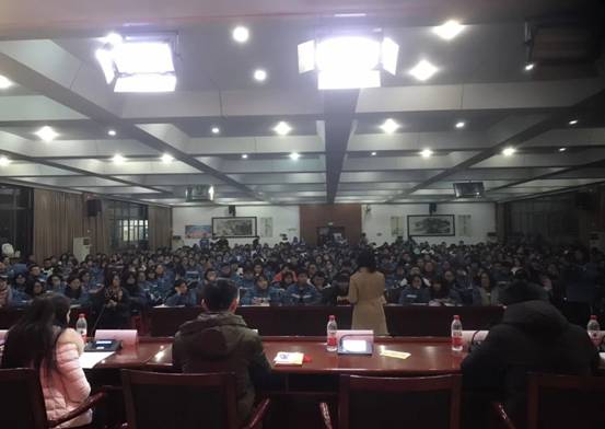 说明: E:\2017年下\学生会\外联部\2018优秀学子回访\mmexport151******599831.jpg