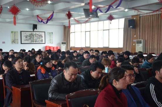 说明: 说明: C:\Users\Administrator\Desktop\报道\_DSC0589.JPG