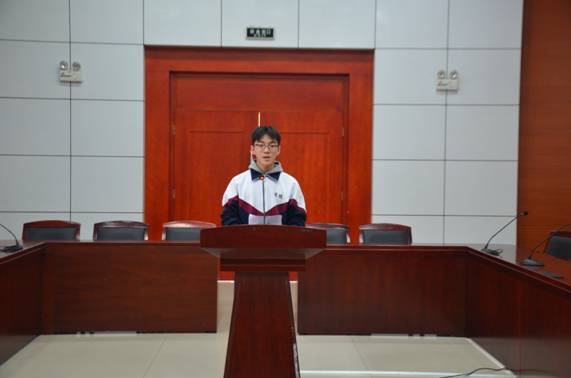 说明: C:\Documents and Settings\Administrator\桌面\蓝天保卫战演讲\_DSC3345.JPG