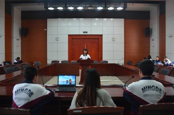 说明: C:\Documents and Settings\Administrator\桌面\蓝天保卫战演讲\_DSC3301.JPG