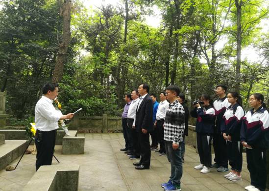 F5B088173A82FD79F00AACC500CE8129