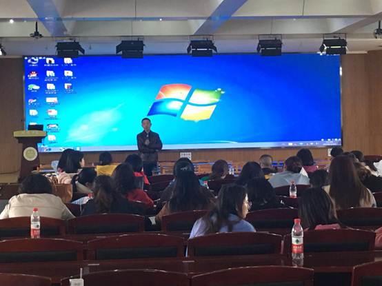 说明: 18DF4EBD3A1F1FC139A6AB3EF7AAF661.png