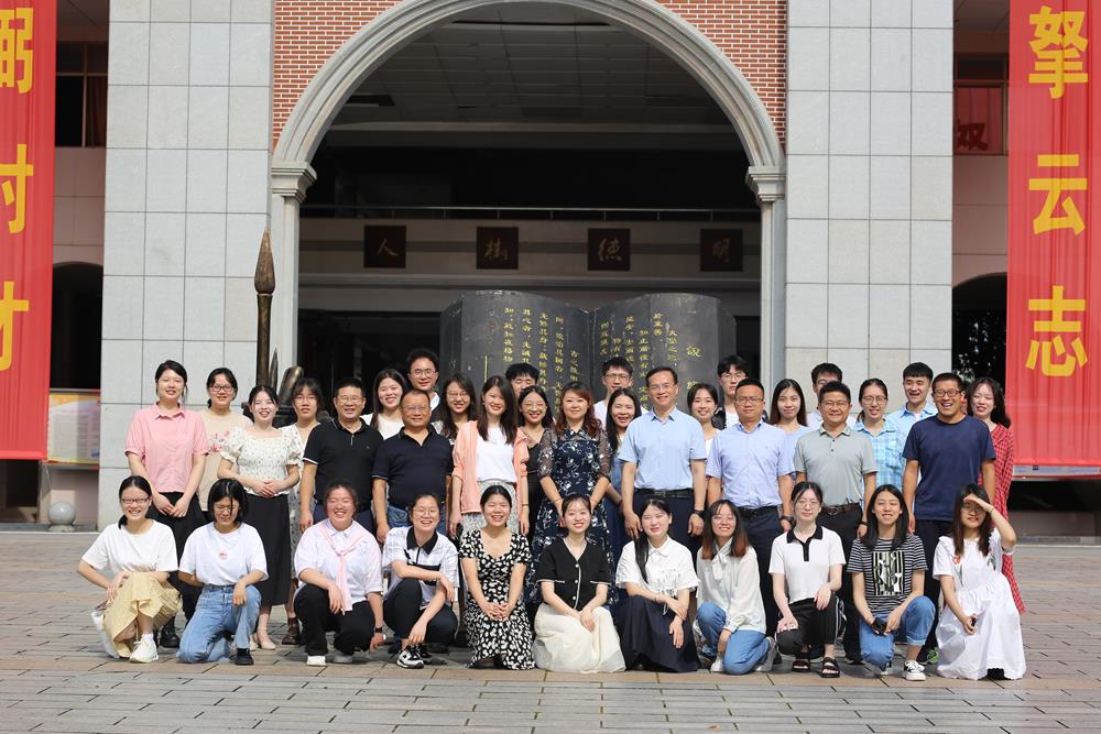 6c381844ae1340a2b69df8e7dfb8d361.jpg 6c381844ae1340a2b69df8e7dfb8d361.jpg