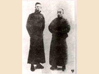 1915年胡子靖先生与刘永清先生合影