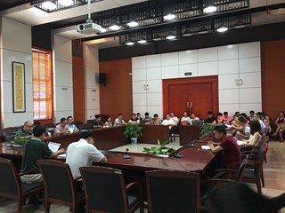 我校中国共产党长沙市第十三次代表大会代表选举暨“两学一做”学习教育第二次专题讨论