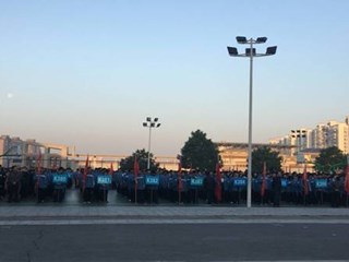 辉煌凝壮志，重任催奋进——记明德中学2017年上学期开学典礼暨2016年下学期期末表彰大会