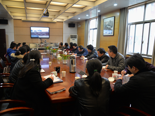 砥砺奋进 开拓进取 全面推进2017年党风廉政建设工作 ----我校全体行政干部参加市教育系统党风廉政建设工作会议