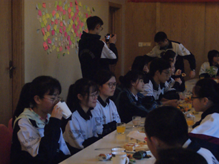 为青春喝彩，愿友谊长存——记与长郡湘府中学“青春面对面”交流活动