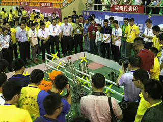 喜报：我?；魅舜矶尤倩?017年湖南省青少年机器人竞赛一等奖