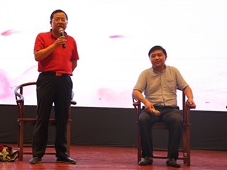 【新华社】特别报道：明德中学：教师节传递“坚苦真诚”“磨血育人”精神