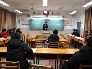 “聚焦专业发展，促进学科建设”分学科主题研讨会纪实（三）