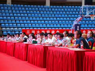 让名师成为一种信仰——2019年明德教育集团暑期教师培训暨第四届教师发展论坛今日隆重举行