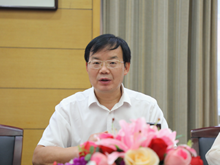 廉洁执政 勤勉为民——2019年下学期第一次集团校务会顺利召开