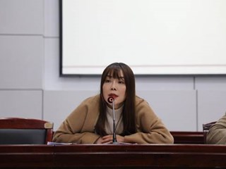 2019年明德中学行政党支部召开专题组织生活会暨民主生活会