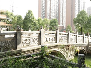 明德｜名校，让师生更美好