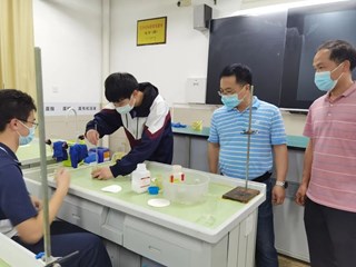 Chem is try ！明德科技读书节化学活动剪影