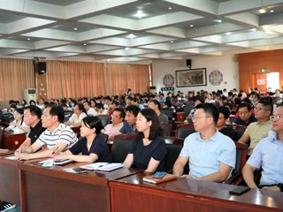 明德树人，全面布局；融合生涯，播种未来