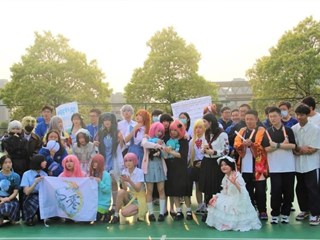 爱心义卖，让“爱”不闲置！