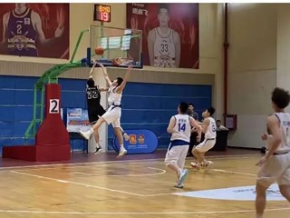 “泰安球王”制霸全场，六战全胜问鼎全国U17篮球联赛东莞赛区冠军！